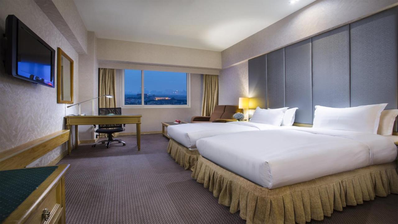 Holiday Inn City Centre Charbin Exteriér fotografie